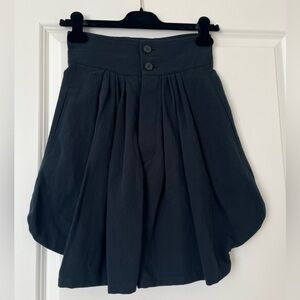 Chloe Black Pleated Women's Shorts